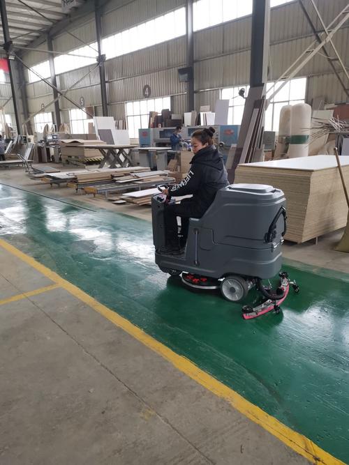 产品展厅 >扬子洗地机yz-x5 湖北 武汉 工厂物业仓库 商用电动 驾驶式